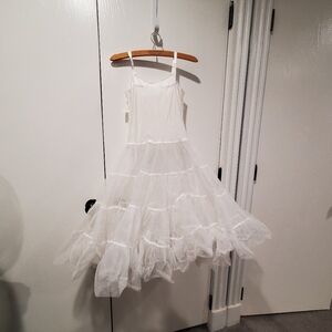 Underskirt gown
